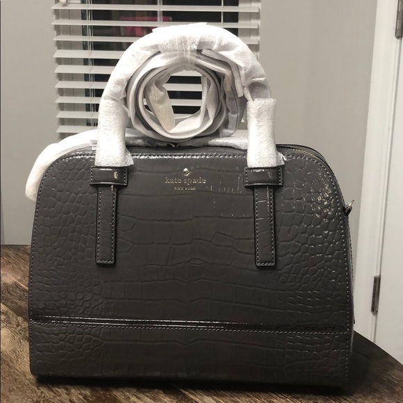 kate spade Handbags - NWT Kate Spade Small Felix Riverside St.